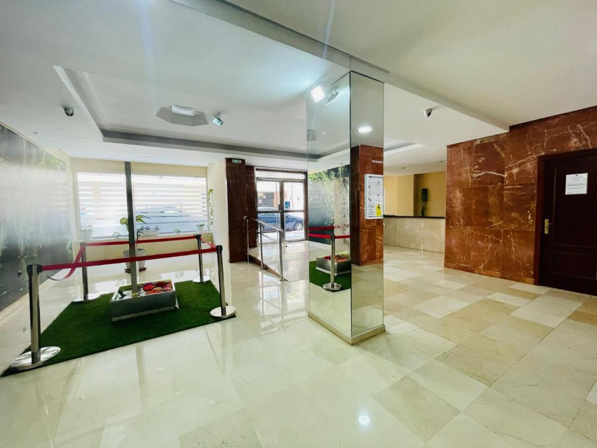 Apartament Luxury Loft With Pool In The Centre Torremolinos Zewnętrze zdjęcie