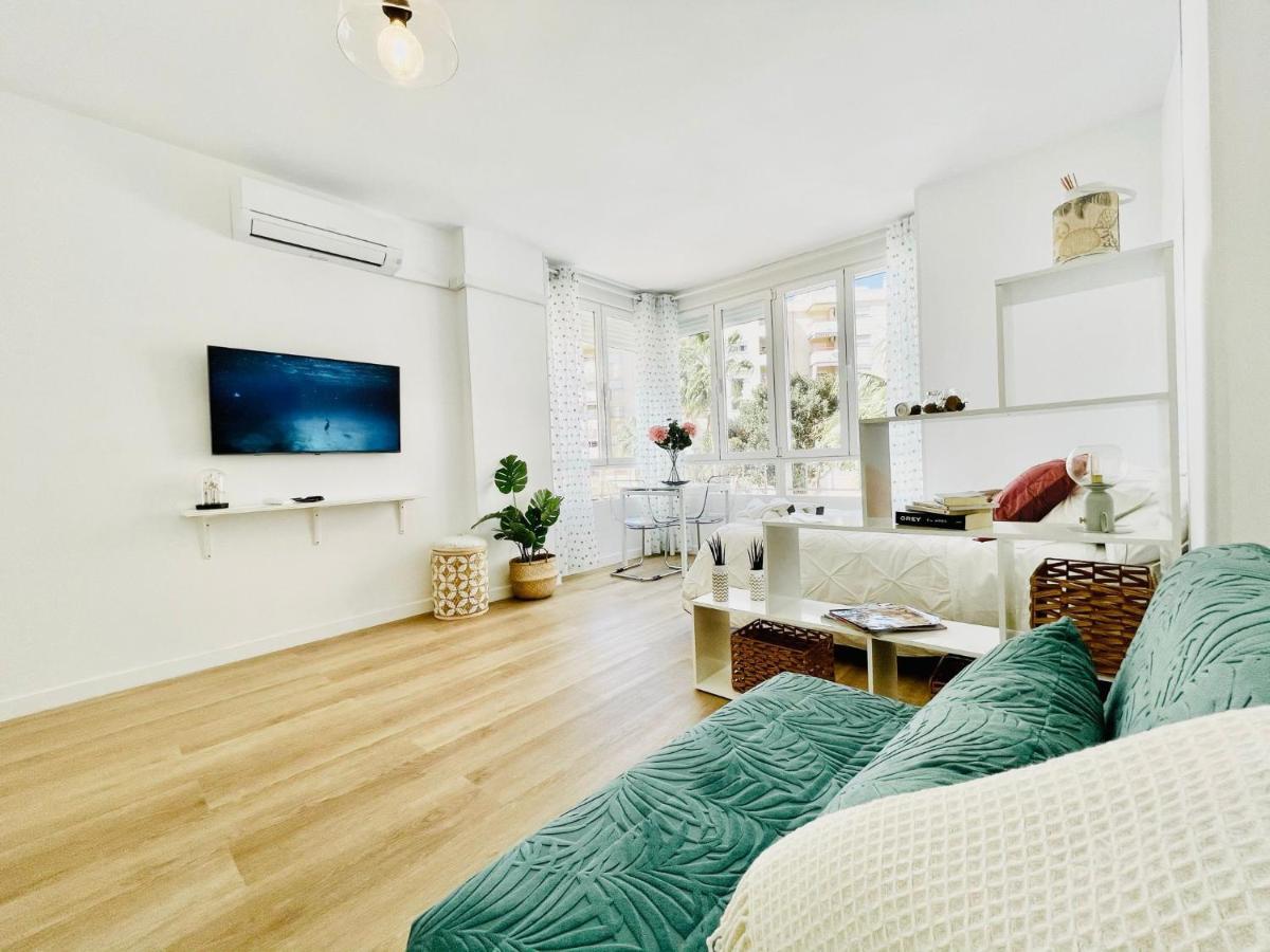 Apartament Luxury Loft With Pool In The Centre Torremolinos Zewnętrze zdjęcie